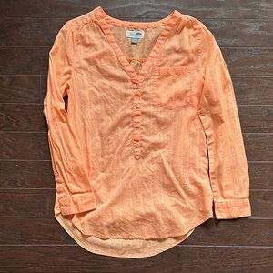 3/$12 🌺 Salmon V-Neck Button-Up Tunic